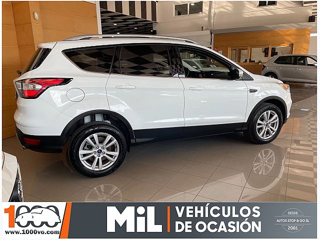 FORD KUGA 1.5 TDCI BUSSINES EDITION