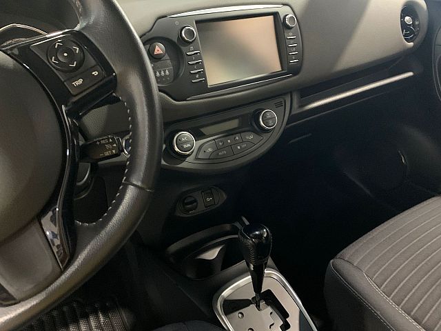 TOYOTA YARIS 1.5 HYBRID ACTIVE