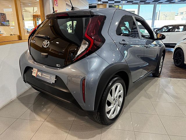 TOYOTA AYGO AYGO X 1.0 PLAY 72CV