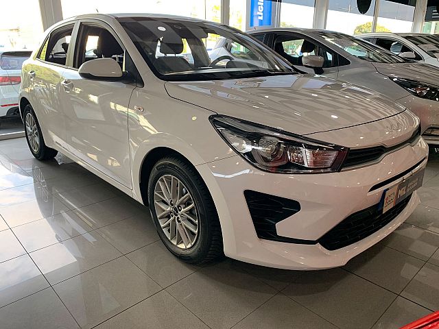KIA RIO RIO II 1.2 84CV DRIVE