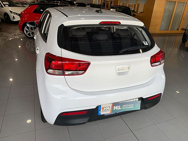 KIA RIO RIO II 1.2 84CV DRIVE