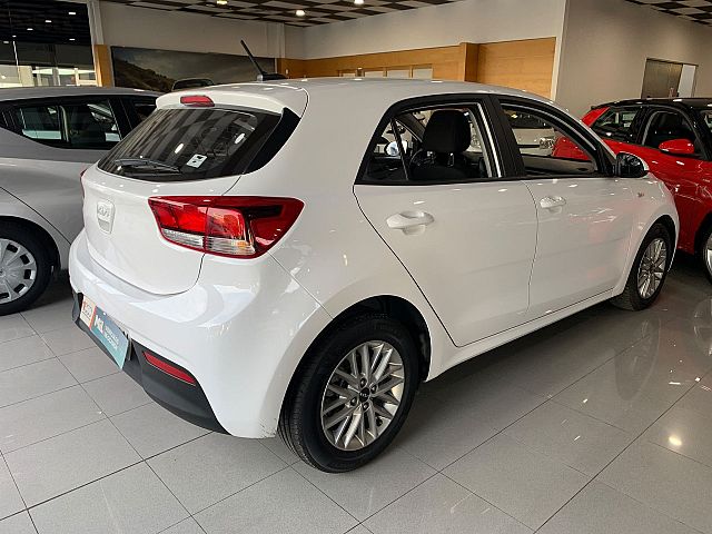 KIA RIO RIO II 1.2 84CV DRIVE