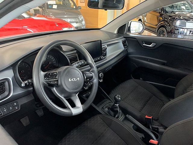 KIA RIO RIO II 1.2 84CV DRIVE