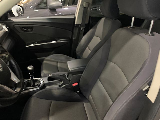 SSANYONG TIVOLI G15 URBAN PLUS 4*2